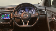 Nissan Qashqai 1.3 DiG-T N-Connecta 5dr Petrol Hatchback